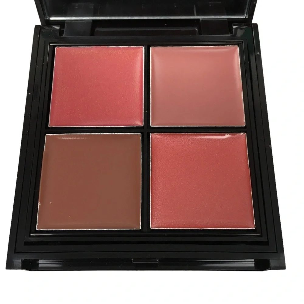 mark. Flip for It New York Spring Color Kit Compact Eyeshadow Blush Lip Color